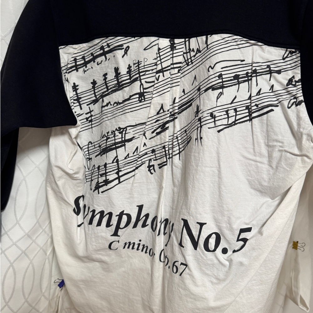 Symphony No.5 Graphic Tee